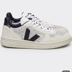 Veja Cream and Black V-Logo Sneakers